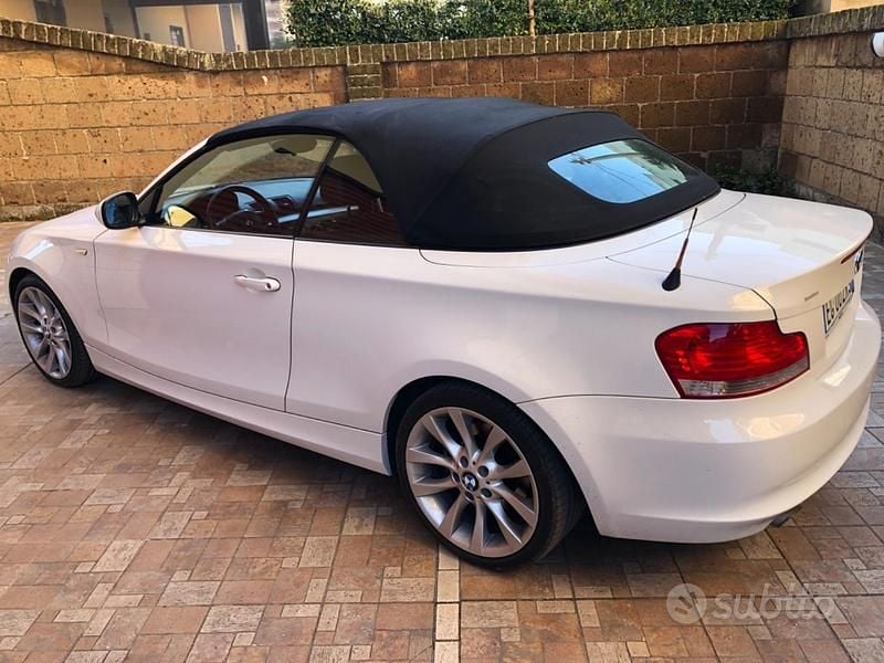 Usata BMW 118 Cabriolet 2011 Bianco Cabrio