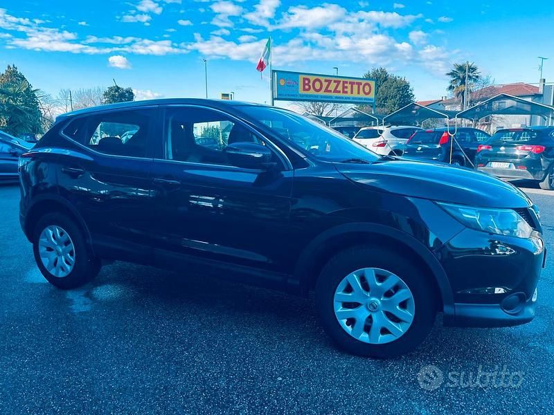 Usata Nissan Qashqai Visia 110 CV (80 kW) 2014 Nero SUV