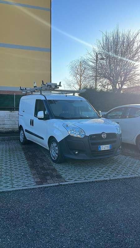 Usata Fiat Doblò Active 105 CV (77 kW) 2013 Monovolume