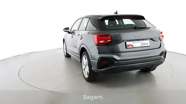Nuova Audi Q2 S-Line 150 CV (110 kW) 2025 Grigio daytona perla SUV