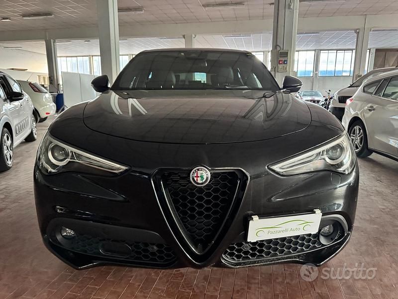 Usata Alfa Romeo Stelvio Veloce 210 CV (154 kW) 2021 Nero SUV