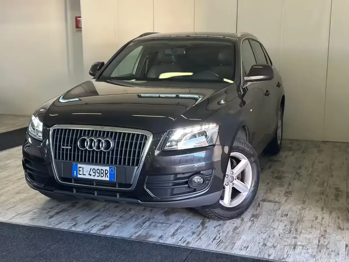 Usata Audi Q5 S-Line 170 CV (125 kW) 2011 Marrone SUV