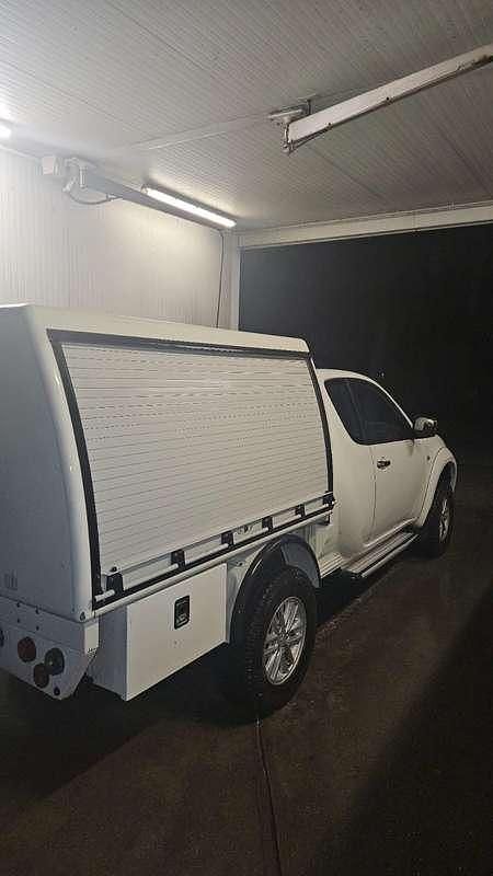 Usata Mitsubishi L200 Inform 185 CV (136 kW) 2015 Pick-up