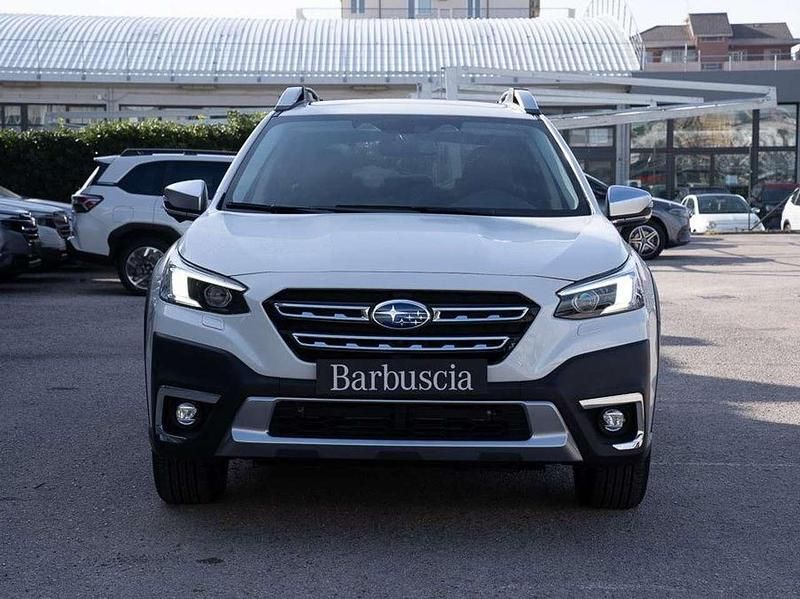 Nuova Subaru Outback Premium 169 CV (124 kW) 2025 Crystal white pearl SUV