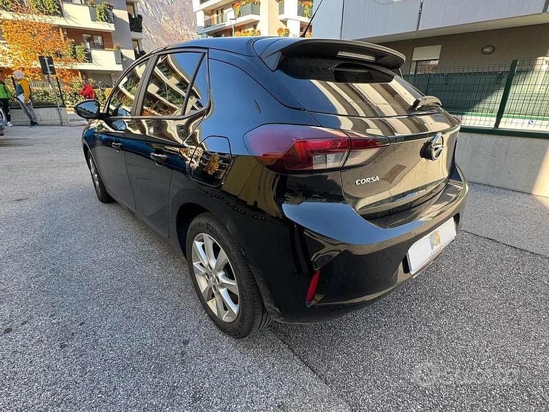 Usata Opel Corsa Elegance 75 CV (55 kW) 2021 Nero Berlina