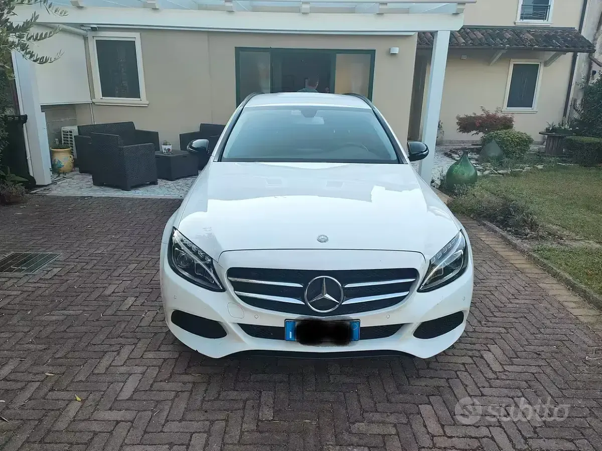Usata Mercedes C220 170 CV (125 kW) 2017 Bianco Station wagon