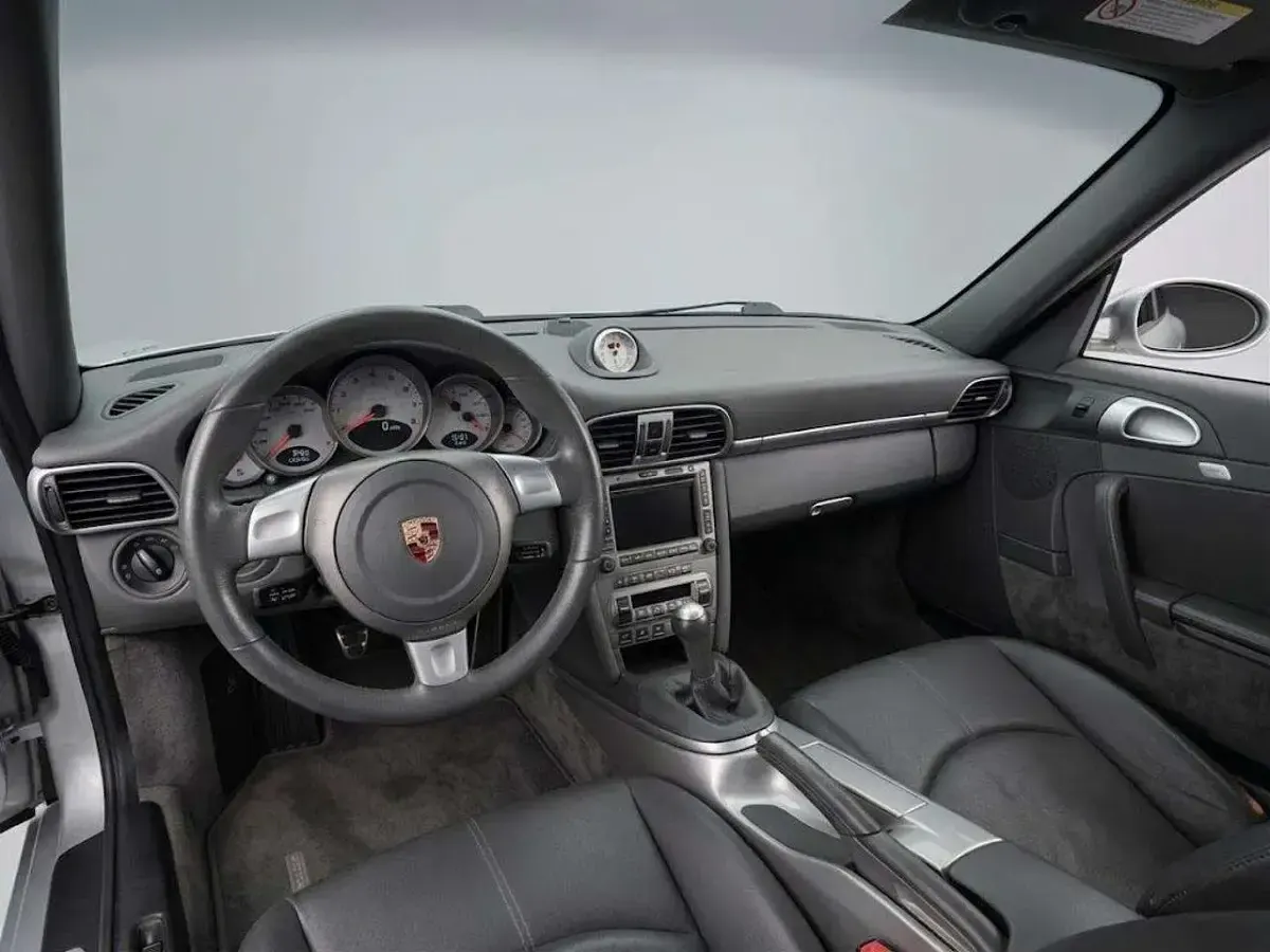Usata Porsche 911 Carrera 4S Cabriolet 355 CV (261 kW) 2006 Argento Cabrio