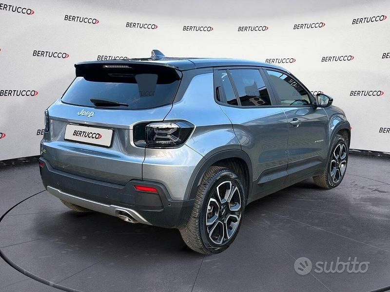 Usata Jeep Avenger Altitude 101 CV (74 kW) 2024 Grigio SUV