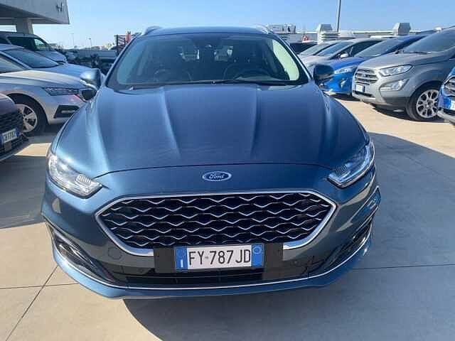 Gebraucht Ford Mondeo Vignale 140 PS (102 kW) 2019 Blau Kombi