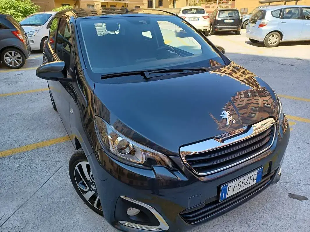 Usata Peugeot 108 Active 72 CV (52 kW) 2019 Blu/azzurro Utilitaria