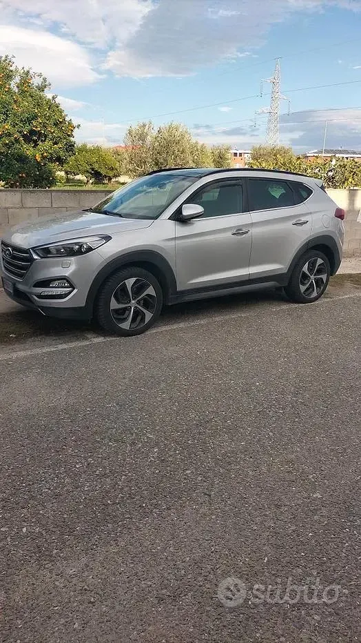 Usata Hyundai Tucson 136 CV (100 kW) 2017 Grigio SUV