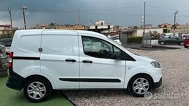 Usata Ford Transit 75 CV (55 kW) 2019 Bianco Furgone
