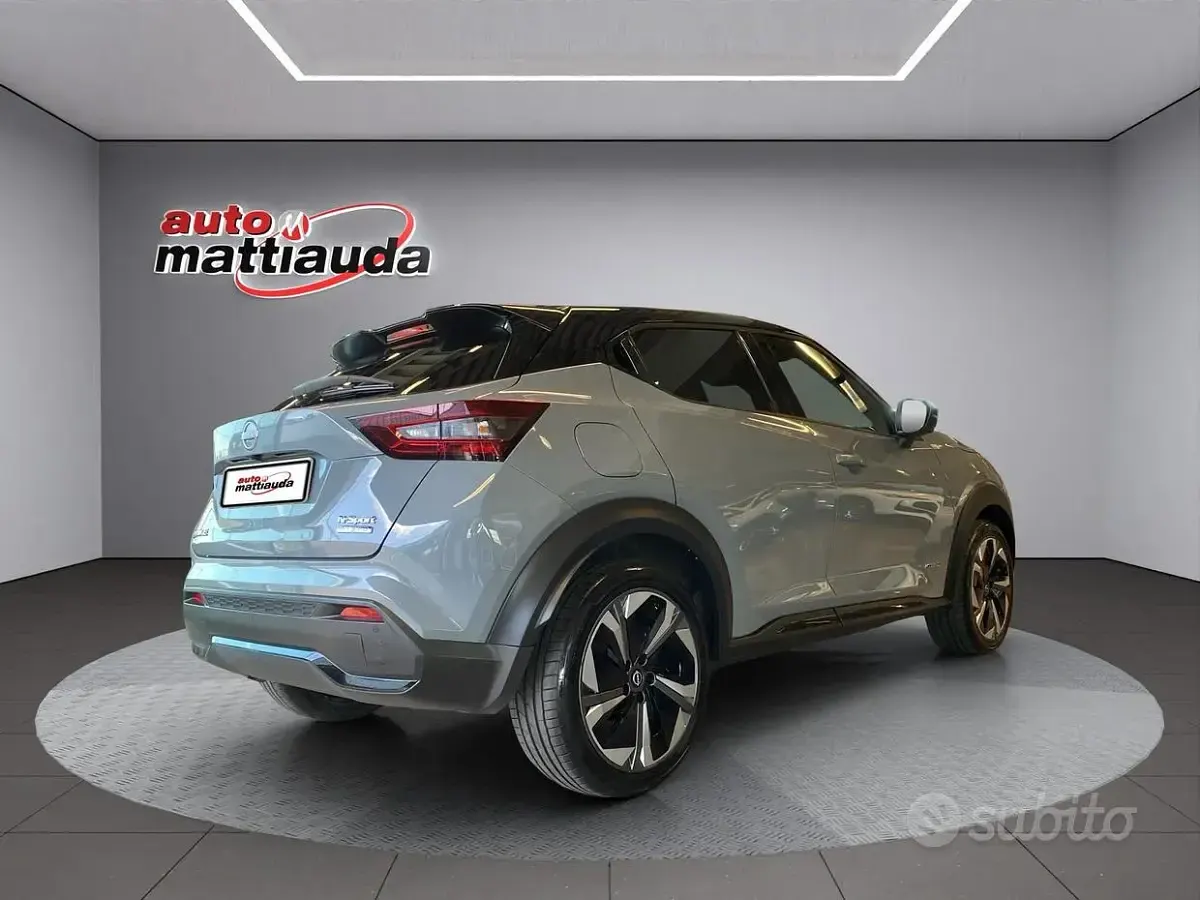 Usata Nissan Juke 143 CV (105 kW) 2025 Grigio ceramic SUV