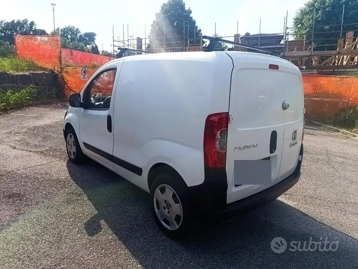Usata Fiat Fiorino 95 CV (69 kW) 2019 Bianco Monovolume