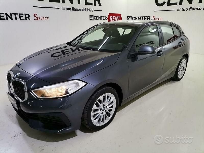 Usata BMW 118 Advantage 150 CV (110 kW) 2020 Bianco Utilitaria