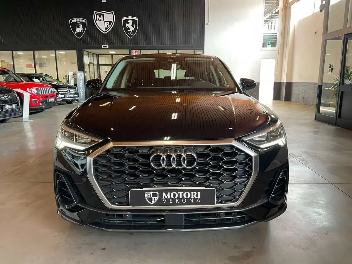Usata Audi Q3 Sportback Business Plus 150 CV (110 kW) 2020 Nero SUV