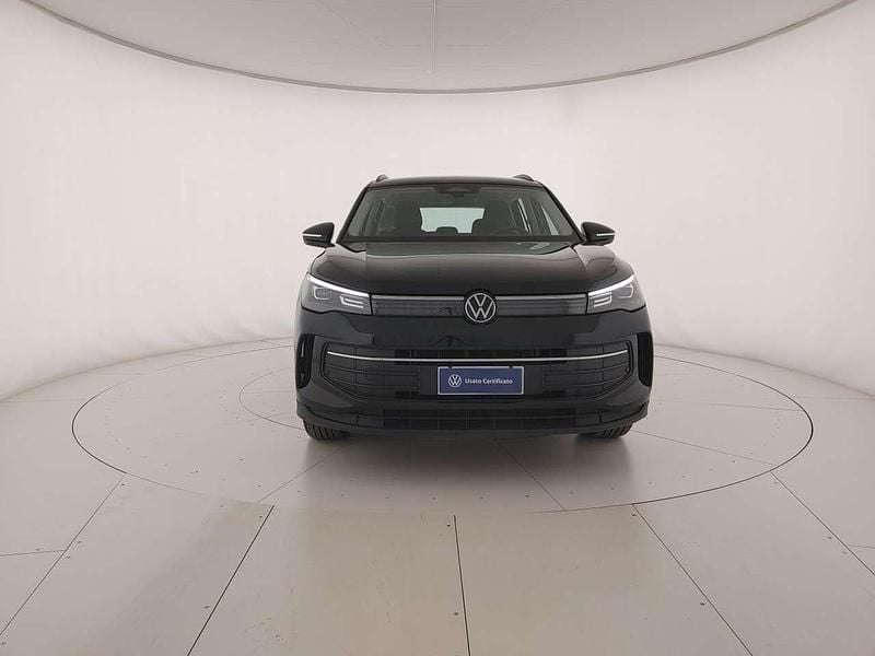 Usata VW Tiguan Life 150 CV (110 kW) 2025 Grenadill black metallizzato SUV
