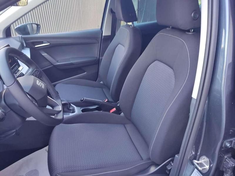 Nuova Seat Arona Black Edition 95 CV (69 kW) 2025 Grigio SUV