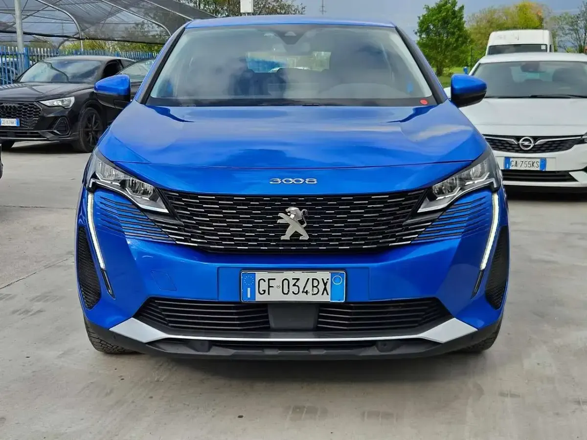 Usata Peugeot 3008 Business-Line 131 CV (96 kW) 2021 Blu/azzurro SUV