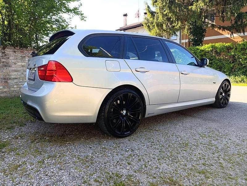 Usata BMW 320 M Sport 177 CV (130 kW) 2008 Argento Station wagon