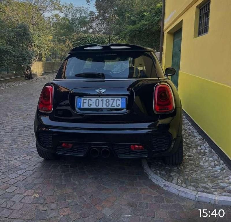 Usata 2017 Mini Cooper S Seven Due volumi | 13.500 € (Ottimo prezzo) - Immagine 1/4