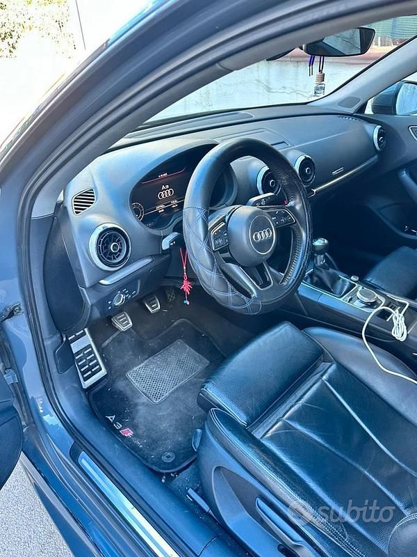 Usata Audi A3 116 CV (85 kW) 2019 Grigio Berlina