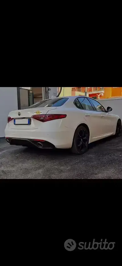 Usata Alfa Romeo Giulia Business 180 CV (132 kW) 2016 Berlina