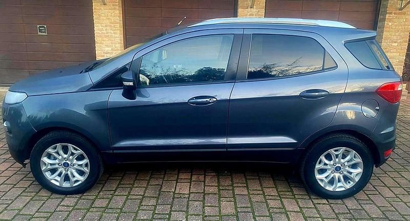 Usata Ford Ecosport Business Edition 125 CV (91 kW) 2015 Blu/azzurro SUV