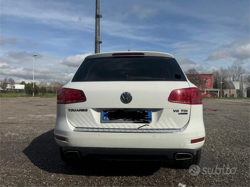 Usata VW Touareg 240 CV (176 kW) 2014 Bianco SUV