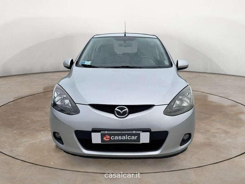 Begagnad Mazda 2 75 HK (55 kW) 2008 Silver Halvkombi