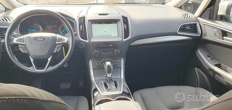 Usata Ford S-MAX Business Edition 150 CV (110 kW) 2018 Grigio Monovolume