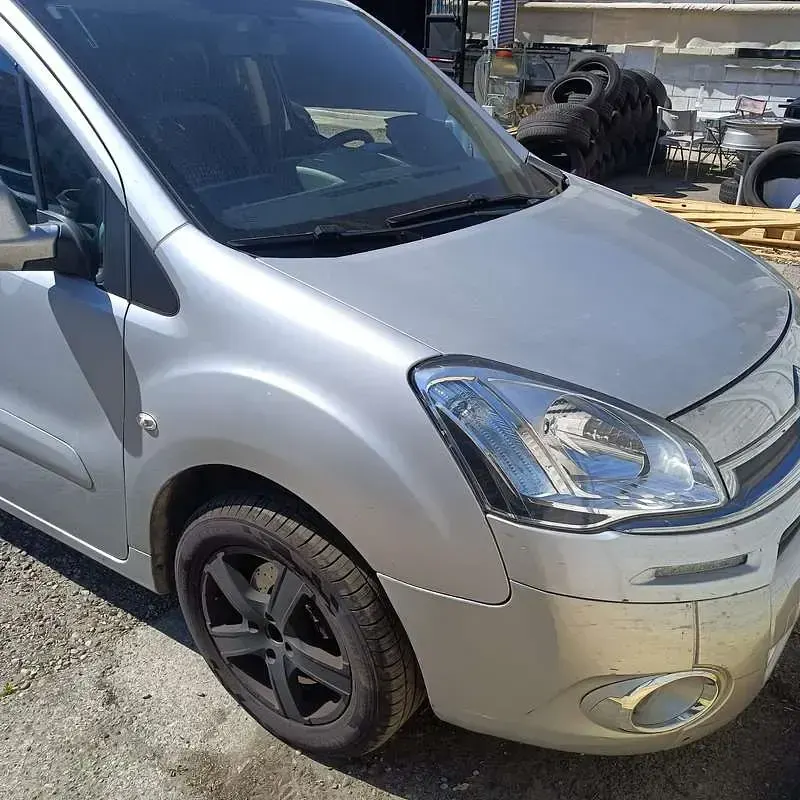 Usata Citroën Berlingo XTR 120 CV (88 kW) 2012 Argento Monovolume