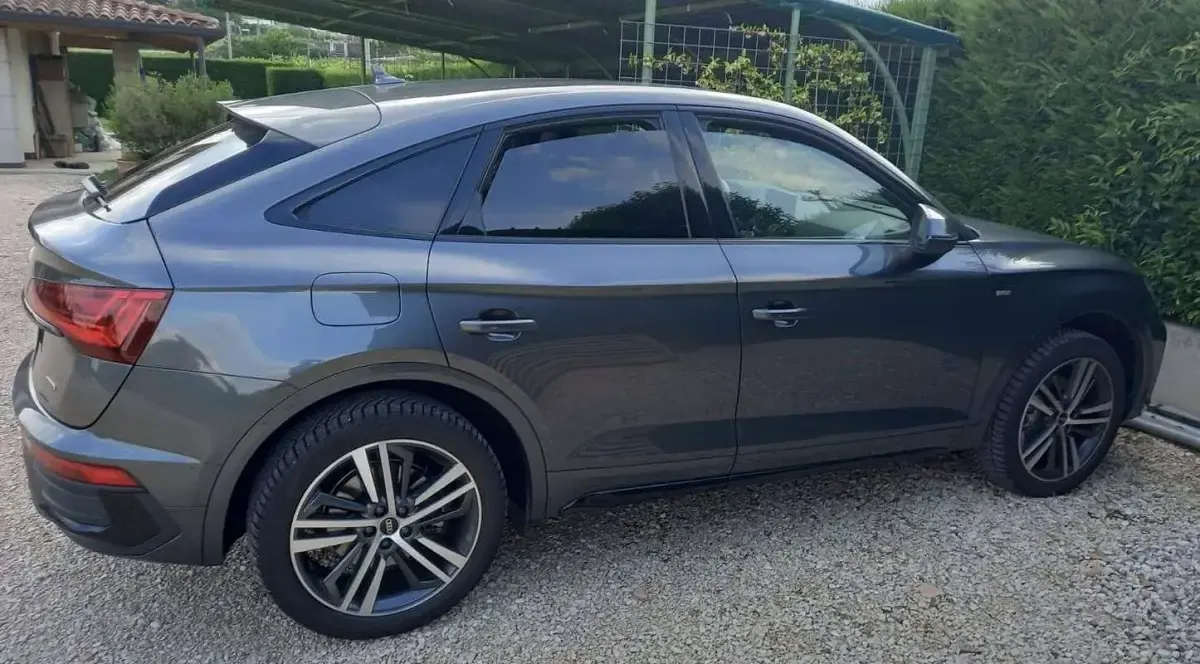 Usata Audi Q5 Sportback 204 CV (150 kW) 2023 Grigio SUV