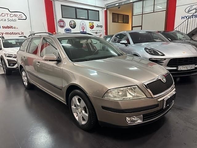 Usata Skoda Octavia Elegance 104 CV (76 kW) 2007 Grigio Station wagon