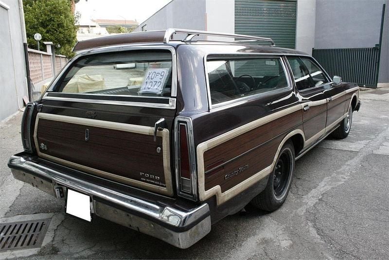Usata Ford Squire 178 CV (130 kW) 1978 Marrone Station wagon