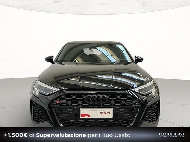 Usata Audi RS3 Sportback Ambiente 400 CV (294 kW) 2022 Nero mythos metallizzato Utilitaria