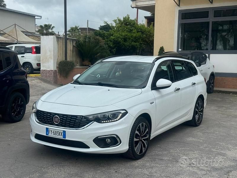 Usata Fiat Tipo Lounge 95 CV (69 kW) 2019 Bianco Berlina