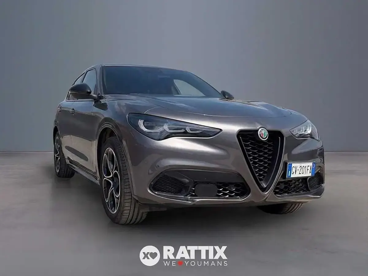 Usata Alfa Romeo Stelvio Veloce 210 CV (154 kW) 2024 SUV