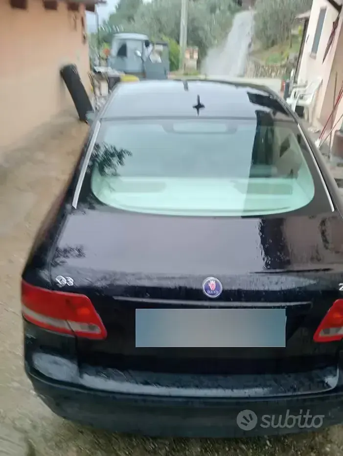 Usata Saab 9-3 125 CV (91 kW) 2004 Nero Berlina