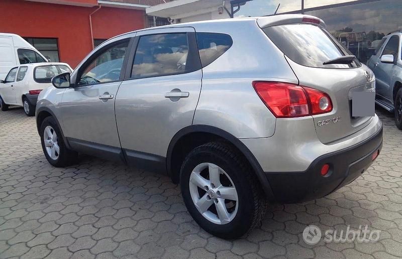 Usata Nissan Qashqai Tekna 117 CV (86 kW) 2008 Grigio SUV