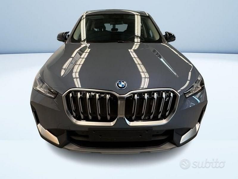 Usata BMW iX1 230 kW (313 CV) 2025 Grigio SUV