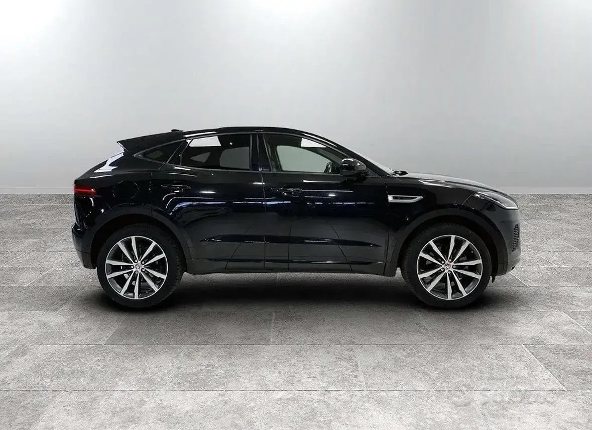 Usata Jaguar E-Pace R-Dynamic 179 CV (131 kW) 2018 Nero SUV