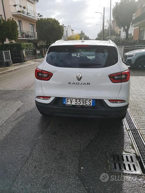 Usata Renault Kadjar 140 CV (102 kW) 2019 Bianco SUV