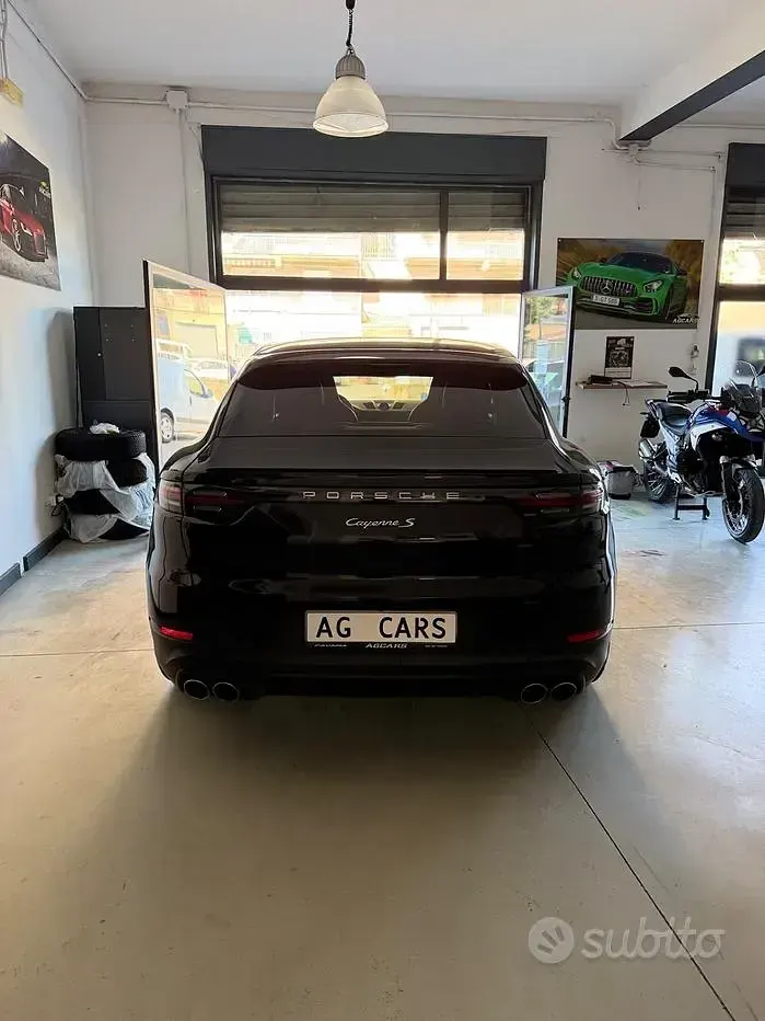 Usata Porsche Cayenne 441 CV (324 kW) 2020 Nero SUV
