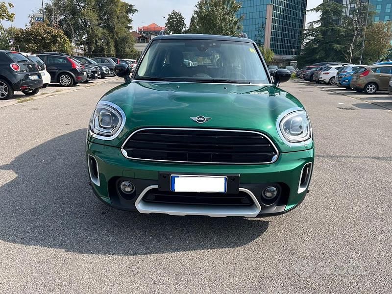 Verde Usata 2021 Mini Cooper D Countryman SUV | 30.000 € (Molto cara) - Immagine 1/4