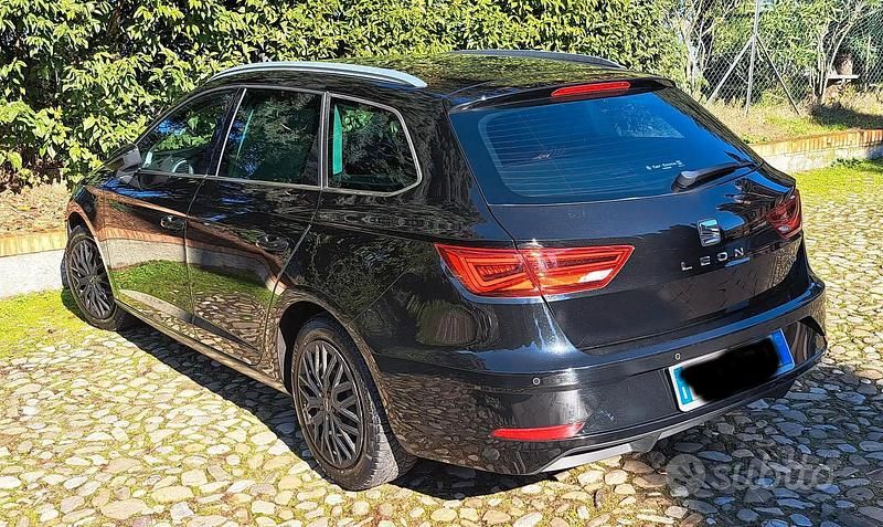 Occasion Seat Leon ST XCELLENCE 131 PK (96 kW) 2019 Zwart Stationwagen