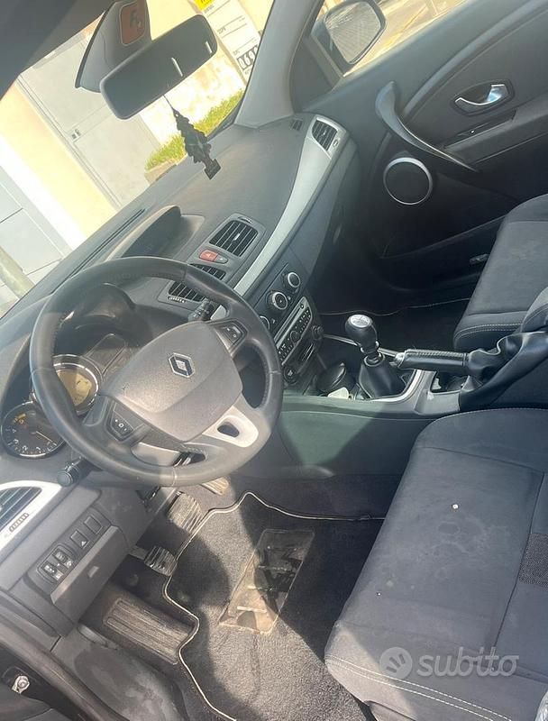 Usata Renault Mégane Coupé 130 CV (95 kW) 2008 Nero Coupé