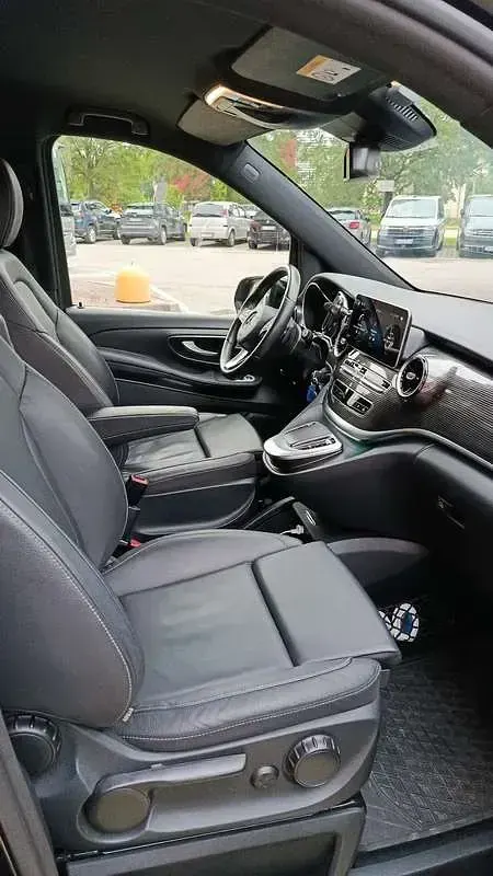 Usata Mercedes V250 Avantgarde 190 CV (139 kW) 2024 Monovolume