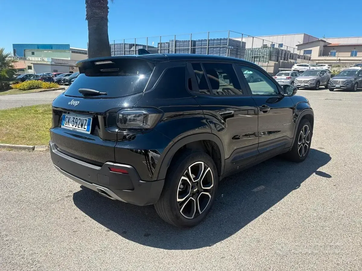 Usata Jeep Avenger Altitude 101 CV (74 kW) 2023 Nero SUV