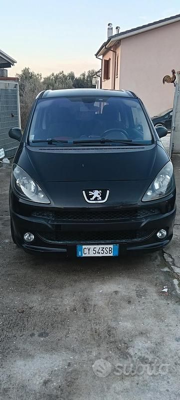 Usata Peugeot 1007 68 CV (50 kW) 2005 Nero Monovolume